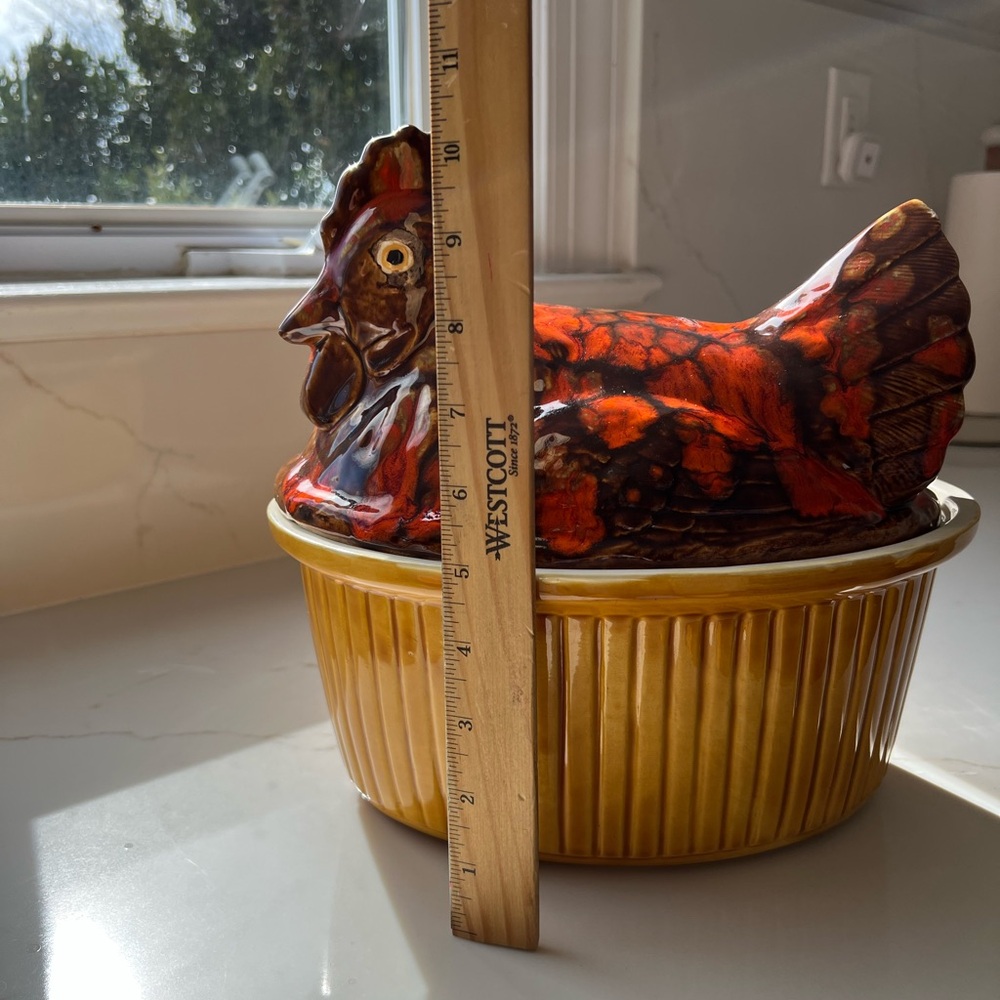 Vintage Ceramic Chicken Covered Dish - Picture 6 of 12
